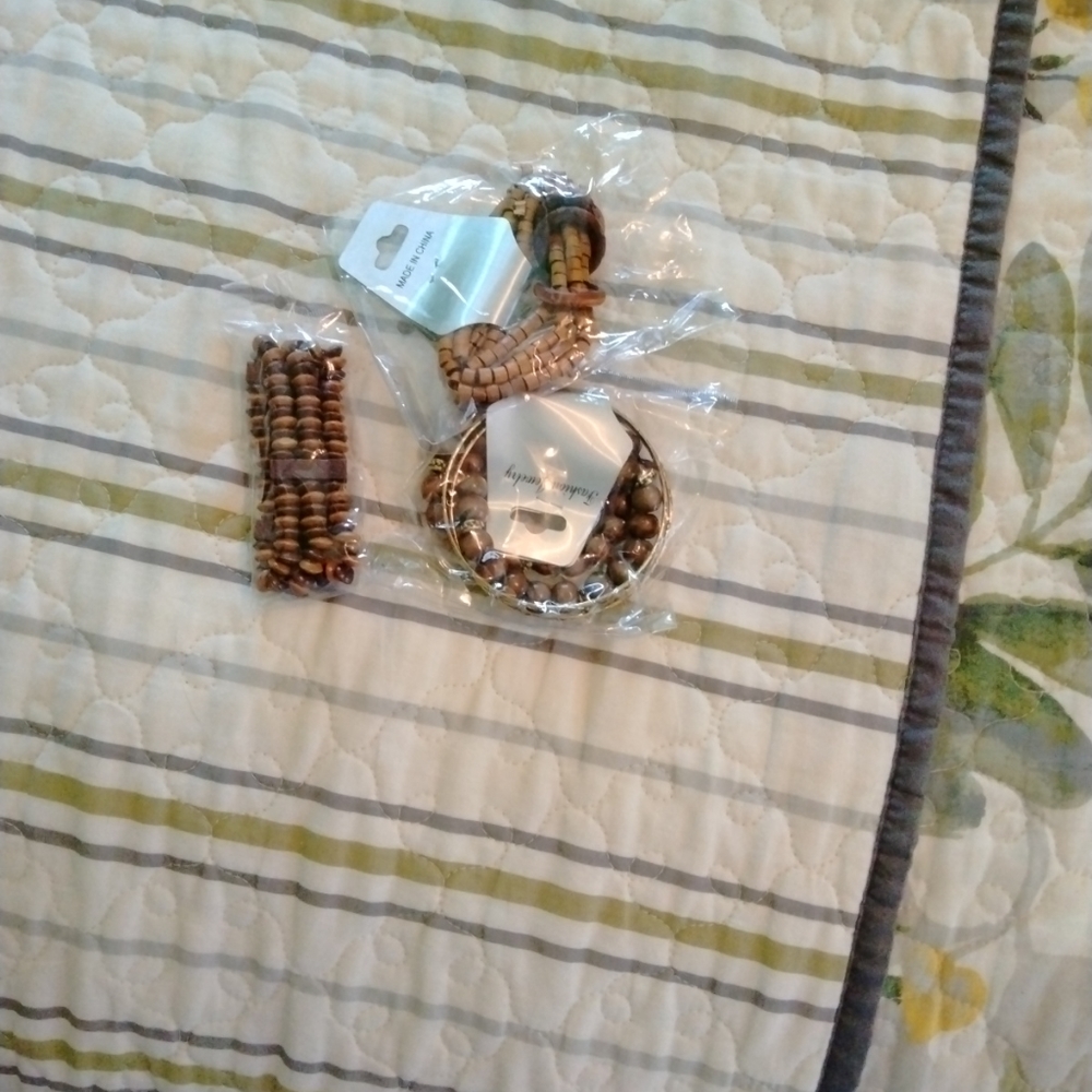 Lot of 3 wood stretch bangle bracelets